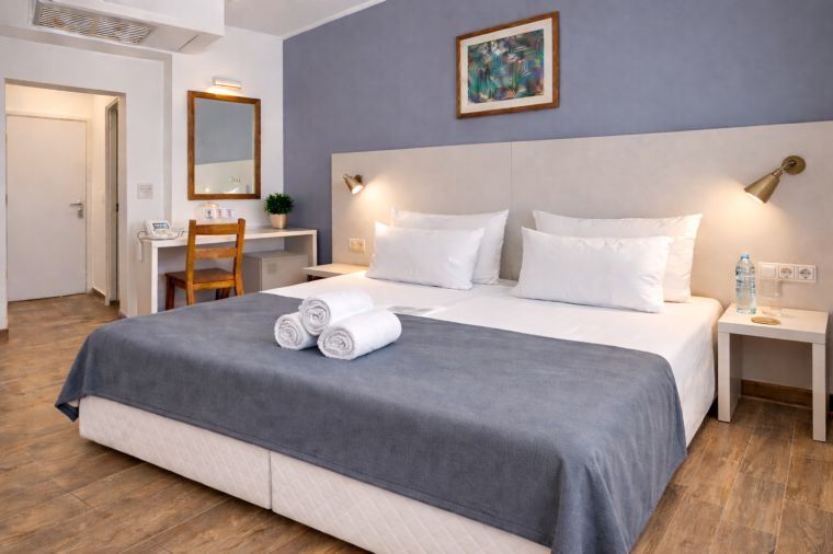 Pokój Dwuosobowy Deluxe z balkonem